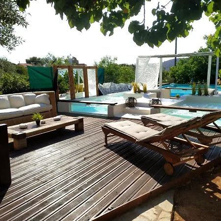 Villa34 Family Renew, Relax, Revitalise Agia Marina (Attica)