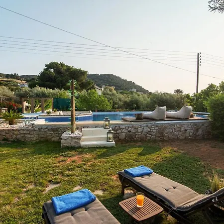 Villa34 Family Renew, Relax, Revitalise Agia Marina (Attica)